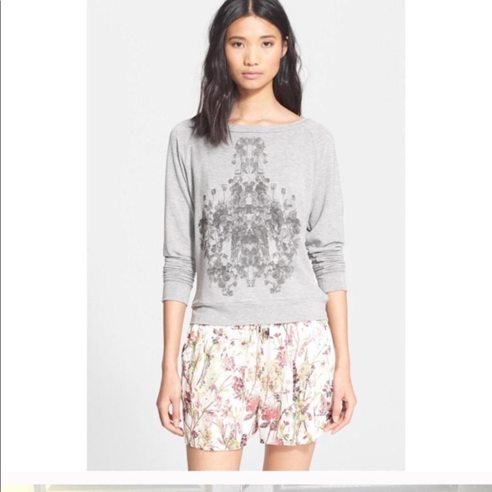 SOLD - Haute Hippie graphic long-sleeve shirt ♥️